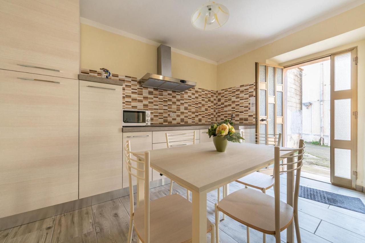 Casa Di Stefania Apartment Fluminimaggiore Luaran gambar